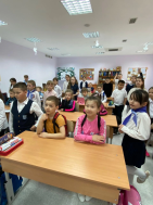 15 мая подготовительная группа «Гномики» сходили на экскурсию в МБОУ СОШ N 4 👫👫👫🏫👩‍🏫.